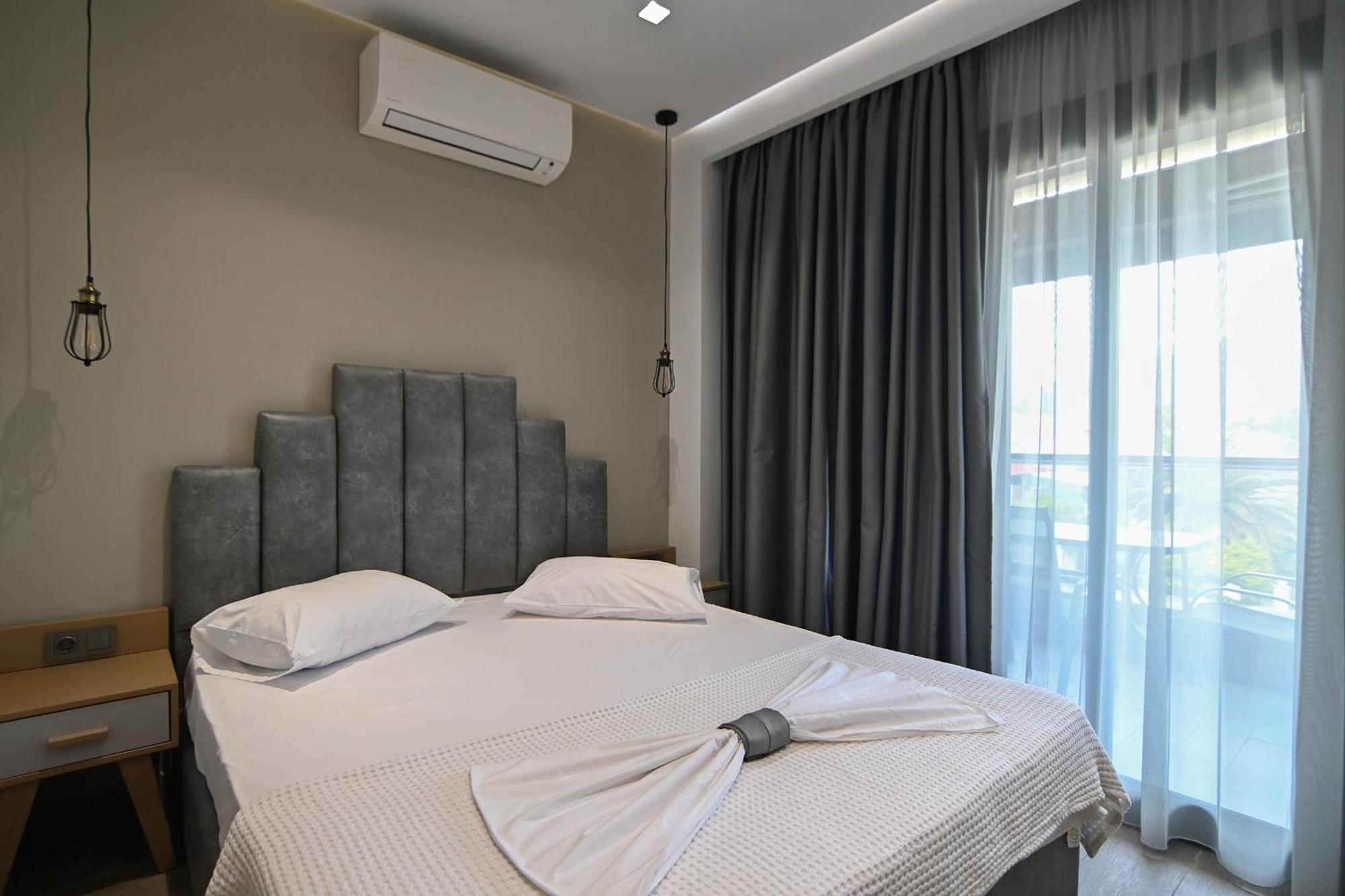 Amalia Rooms Sea View Vrasná Exteriér fotografie